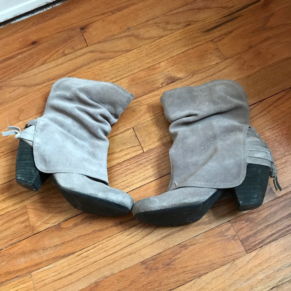 Tie up gray booties